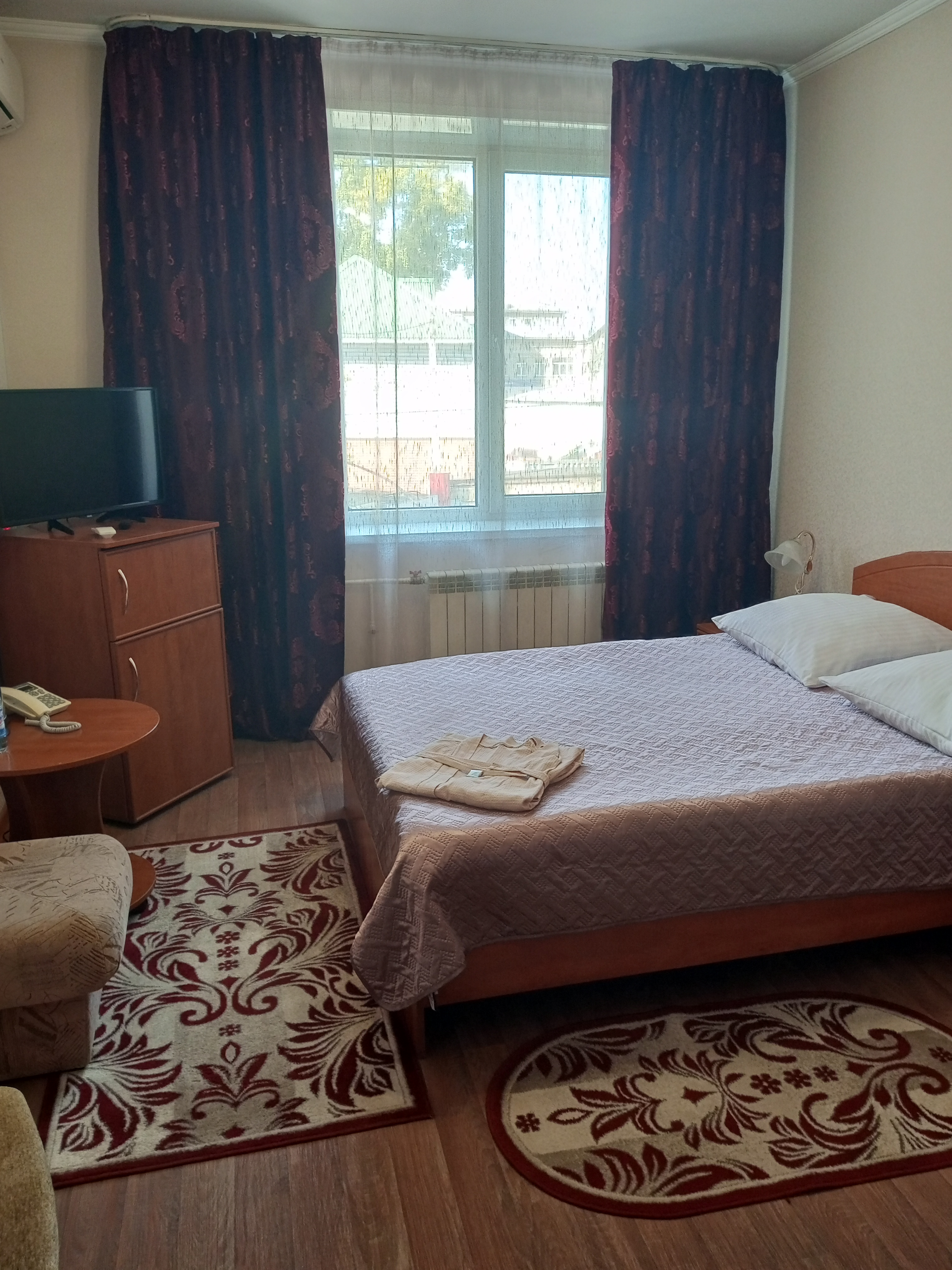 ��������